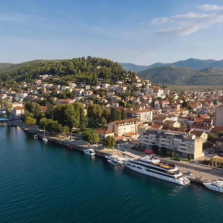 Awesome In بيت للعطل Metković