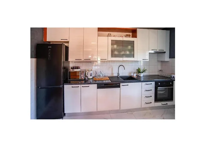 Awesome In Metković