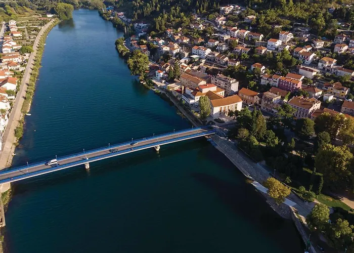 Awesome In بيت للعطل *